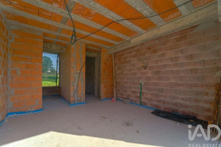 Moradia T3 para Venda em Palmeira de Faro e Curvos Foto 26