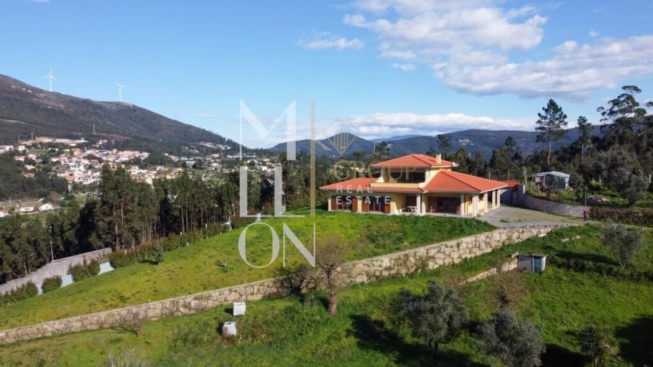 Moradia T4 para Venda em Raiva, Pedorido e Paraíso Foto 9