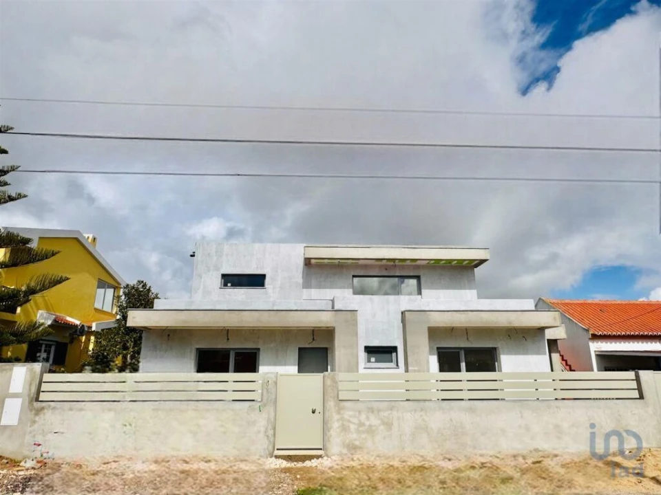 Moradia T4 para Venda em Azeitão (São Lourenço e São Simão) Foto 4