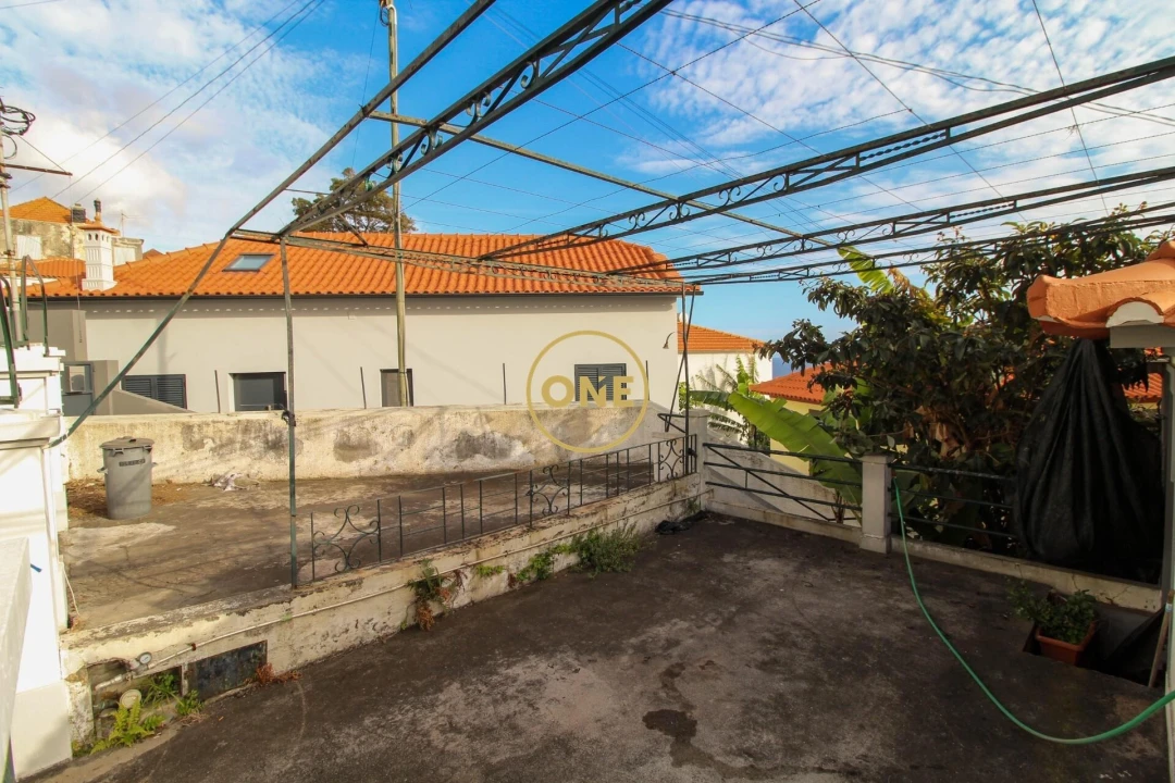 Moradia T7 para Venda em Funchal (Santa Maria Maior) Foto 43