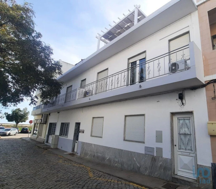 Prédio para Venda em Moncarapacho e Fuseta Foto 1