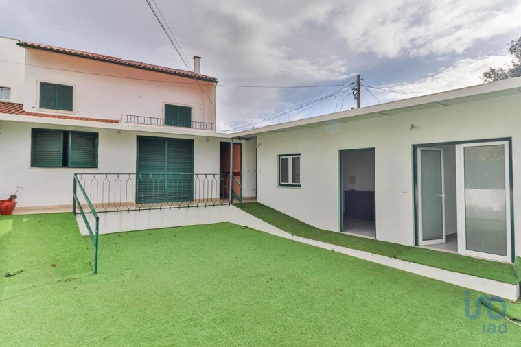 Moradia T9 para Venda em São Martinho de Árvore e Lamarosa