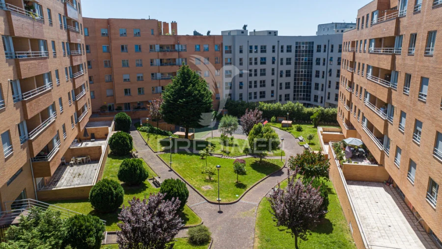 Apartamento T5 para Venda em Paranhos