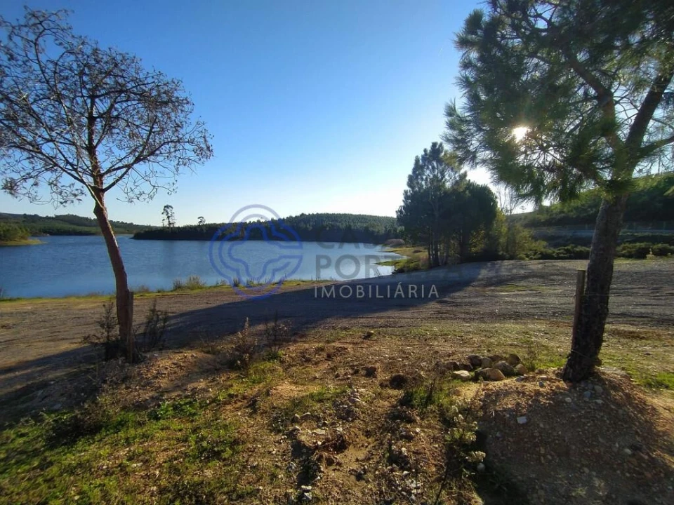 Moradia T3 para Venda em Serra e Junceira Foto 25