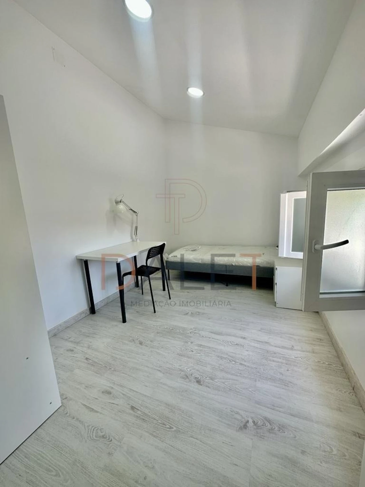 Quarto para Arrendamento em Ajuda Foto 50