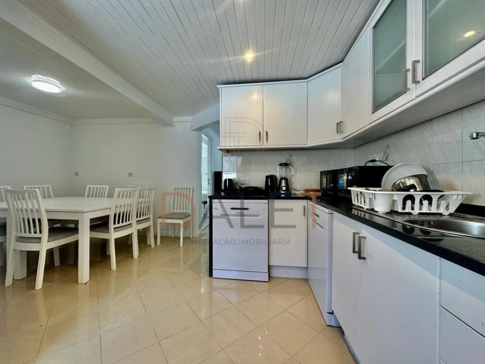 Quarto para Arrendamento em Ajuda Foto 11