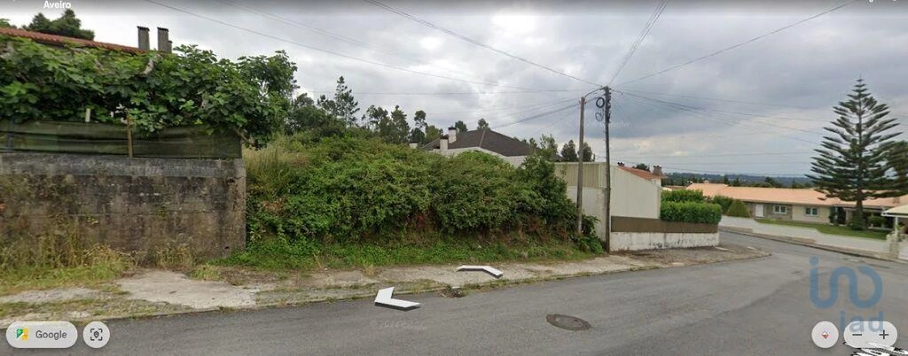 Terreno para Venda em Escapães Foto 4