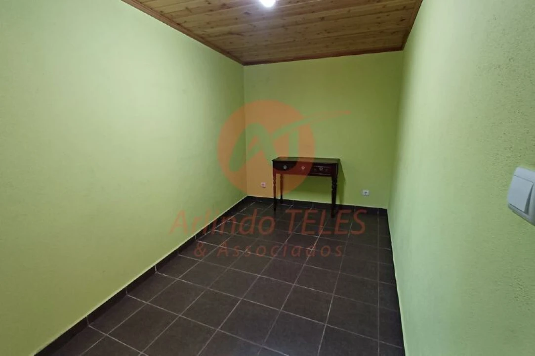 Moradia T2 para Venda em Calheta Foto 19