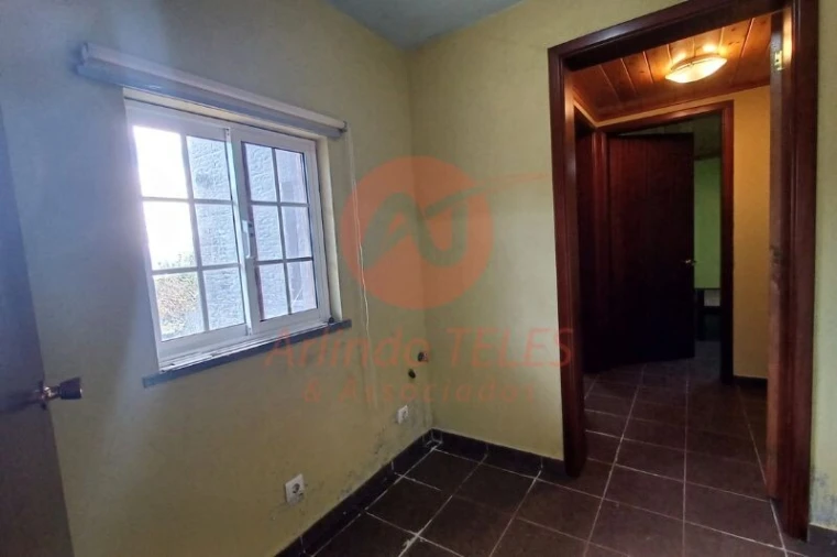 Moradia T2 para Venda em Calheta Foto 16