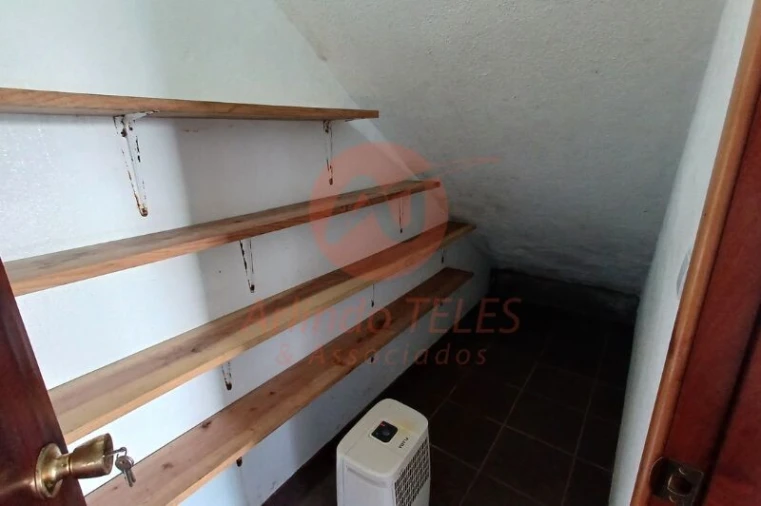 Moradia T2 para Venda em Calheta Foto 15