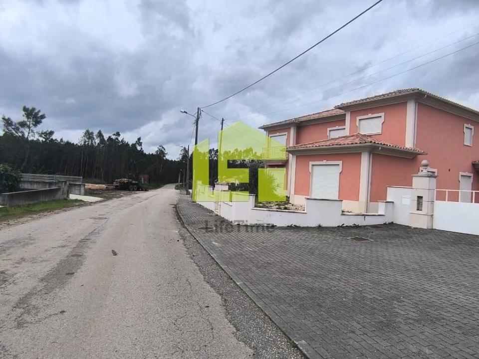 Moradia T5 para Venda em Bidoeira de Cima Foto 50