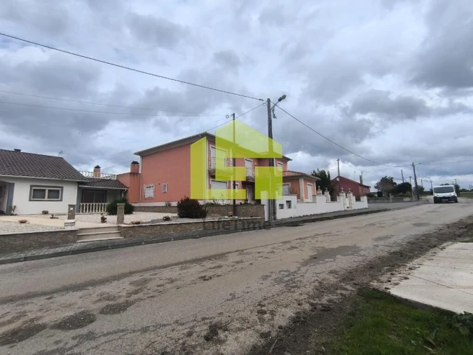 Moradia T5 para Venda em Bidoeira de Cima Foto 53