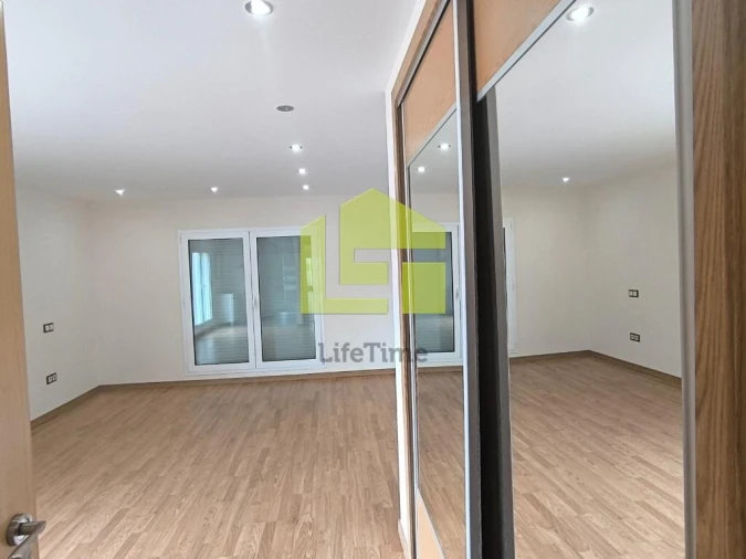 Moradia T5 para Venda em Bidoeira de Cima Foto 18