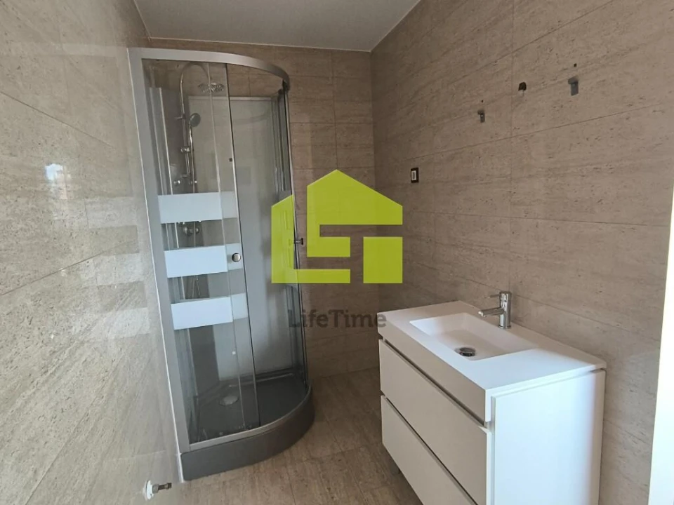 Moradia T5 para Venda em Bidoeira de Cima Foto 34