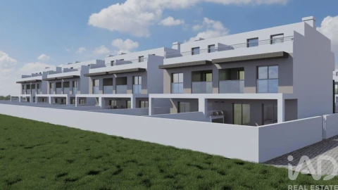 Moradia T3 para Venda em Vila Nova de Cacela