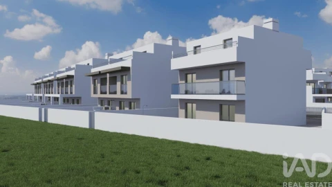 Moradia T3 para Venda em Vila Nova de Cacela
