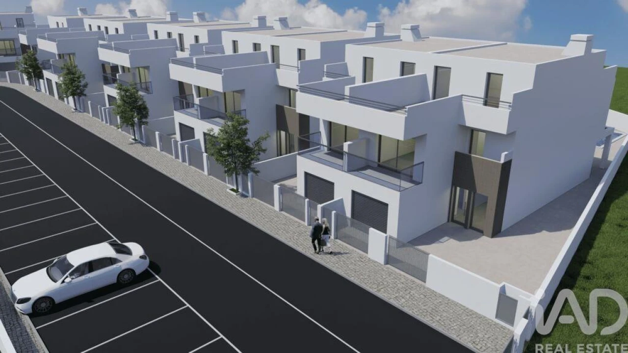 Moradia T3 para Venda em Vila Nova de Cacela Foto 2