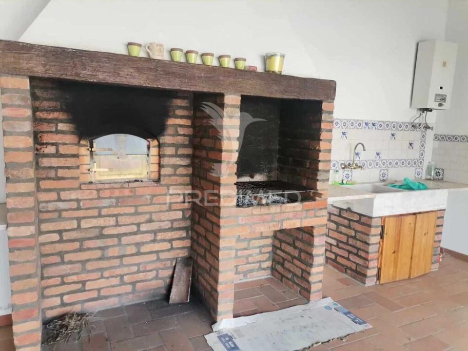 Moradia T4 para Venda em Paialvo Foto 11