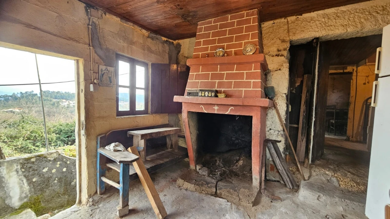 Moradia T2 para Venda em Ribas Foto 7