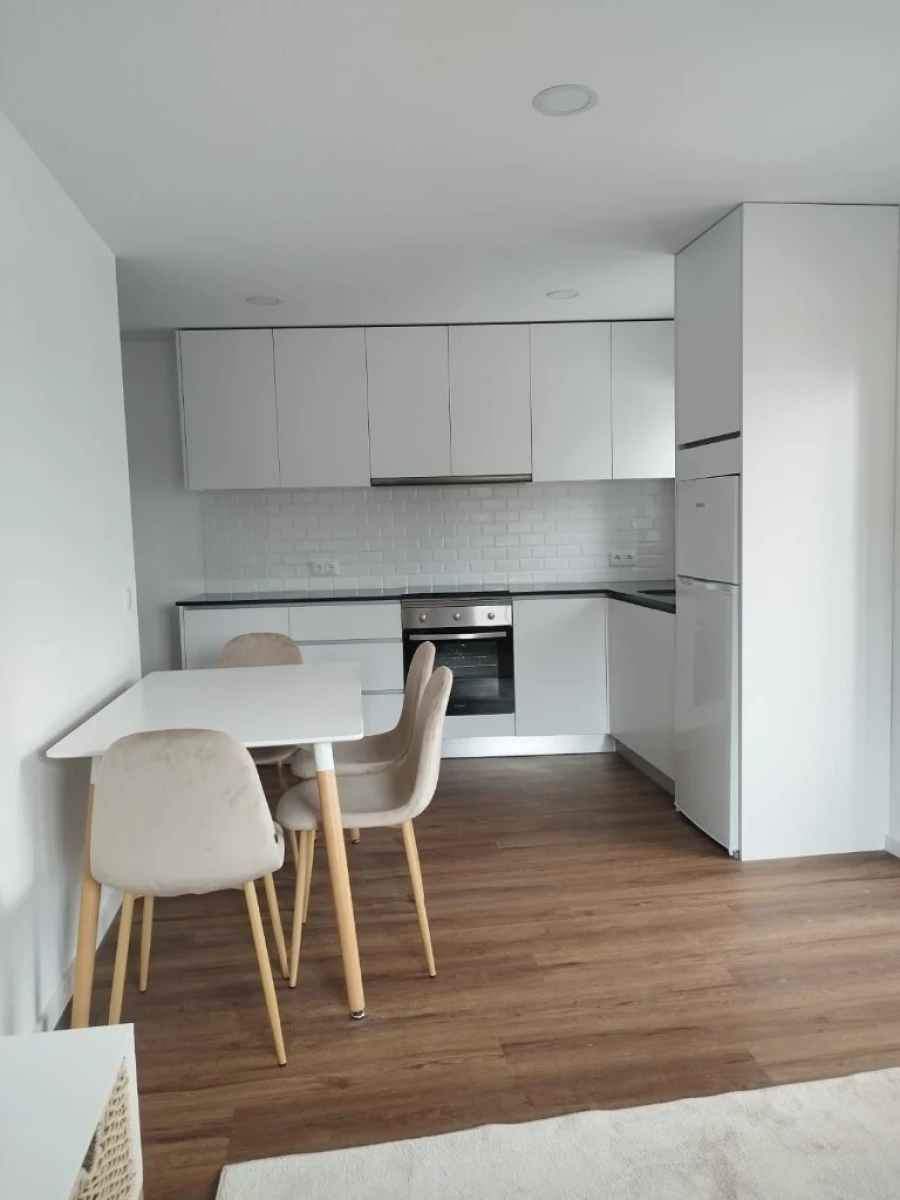 Prédio para Venda em Urgezes Foto 14