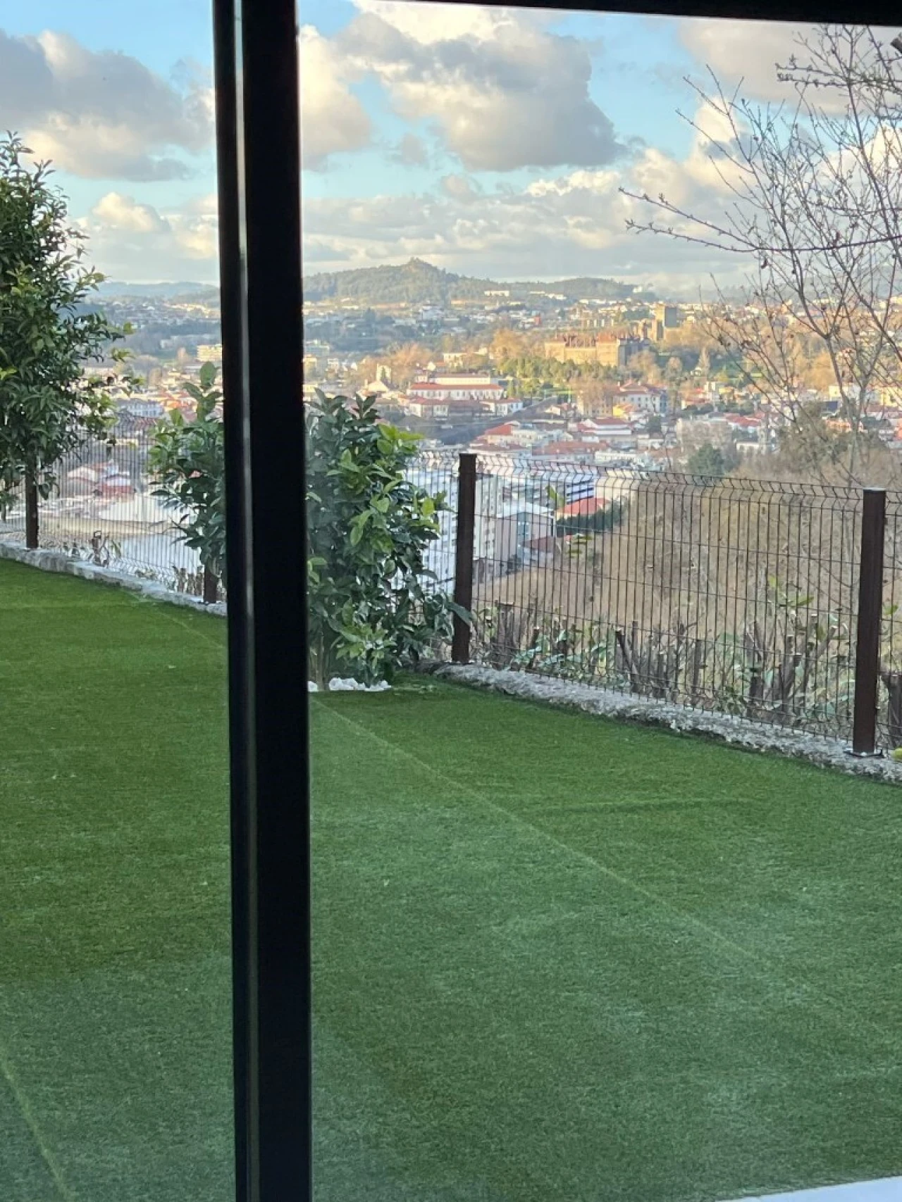 Prédio para Venda em Urgezes Foto 9