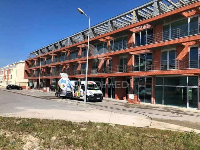 Loja para Venda em Gafanha da Boa Hora Foto 8