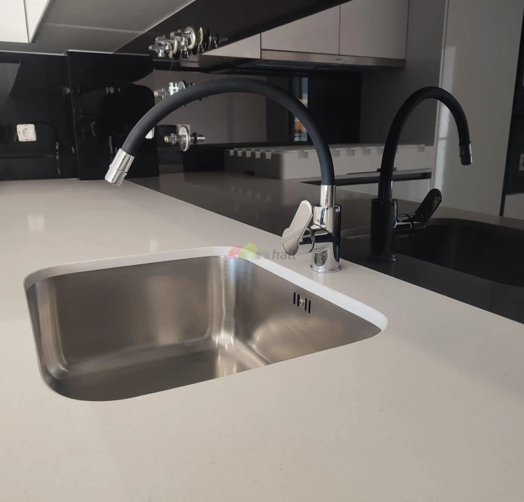Apartamento T2 para Venda em Corroios Foto 4