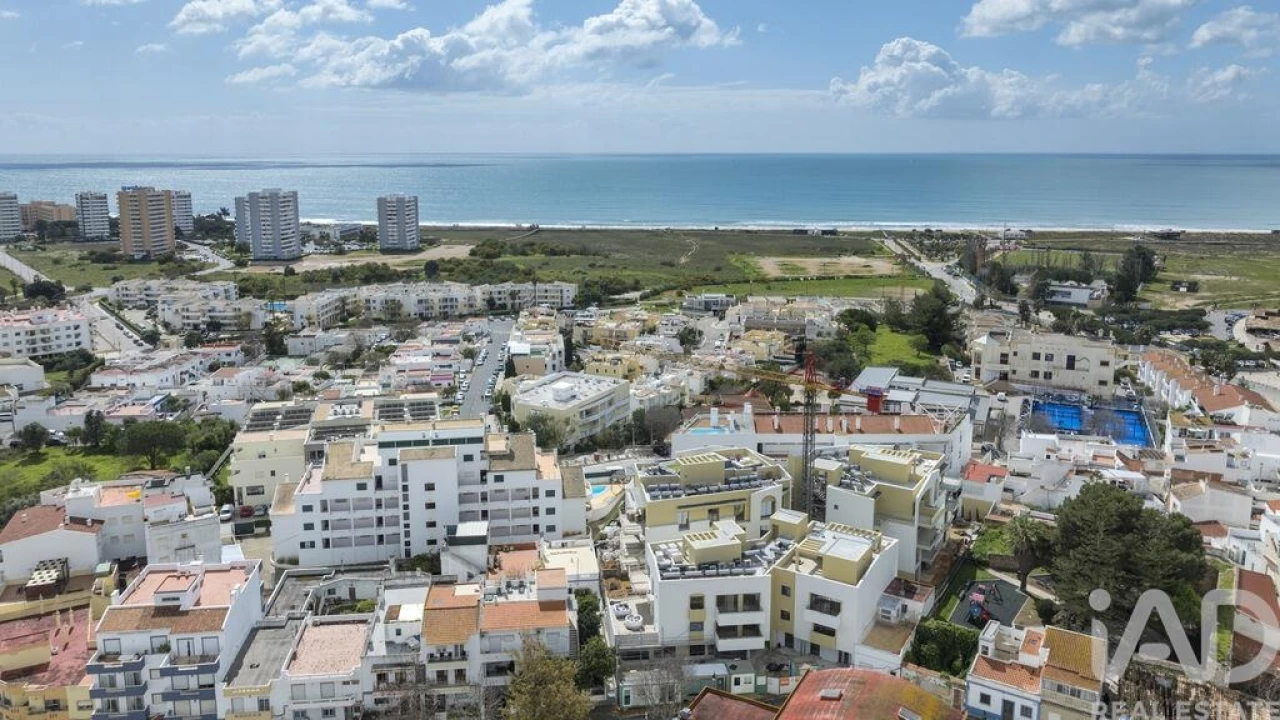 Apartamento T3 para Venda em Alvor Foto 5