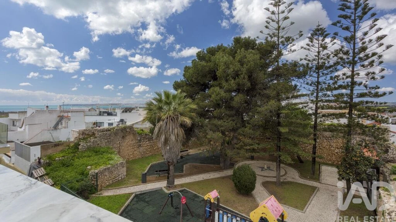 Apartamento T3 para Venda em Alvor Foto 6