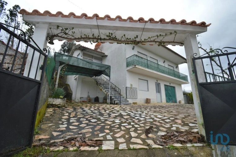 Moradia T3 para Venda em Alvares Foto 5