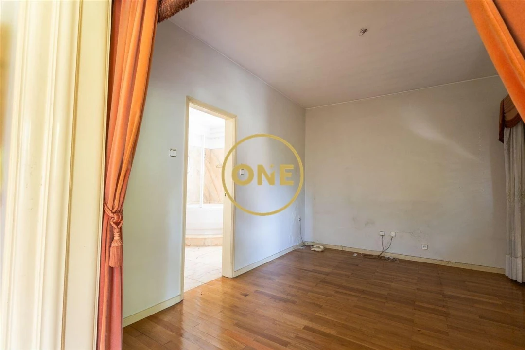 Moradia T4 para Venda em Brufe Foto 25