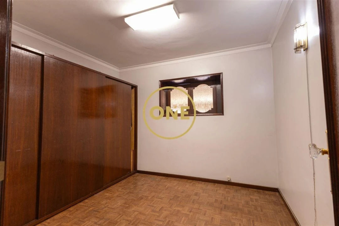 Moradia T4 para Venda em Brufe Foto 18