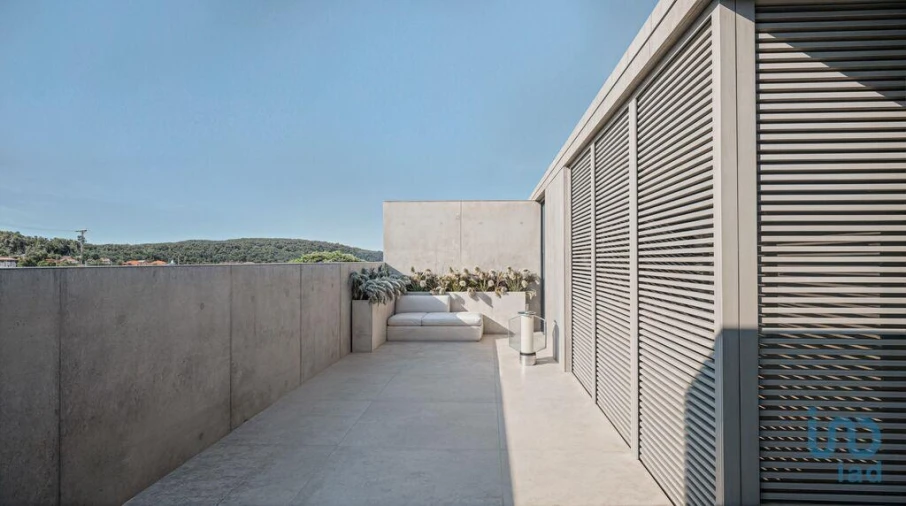 Moradia T3 para Venda em Areosa Foto 6