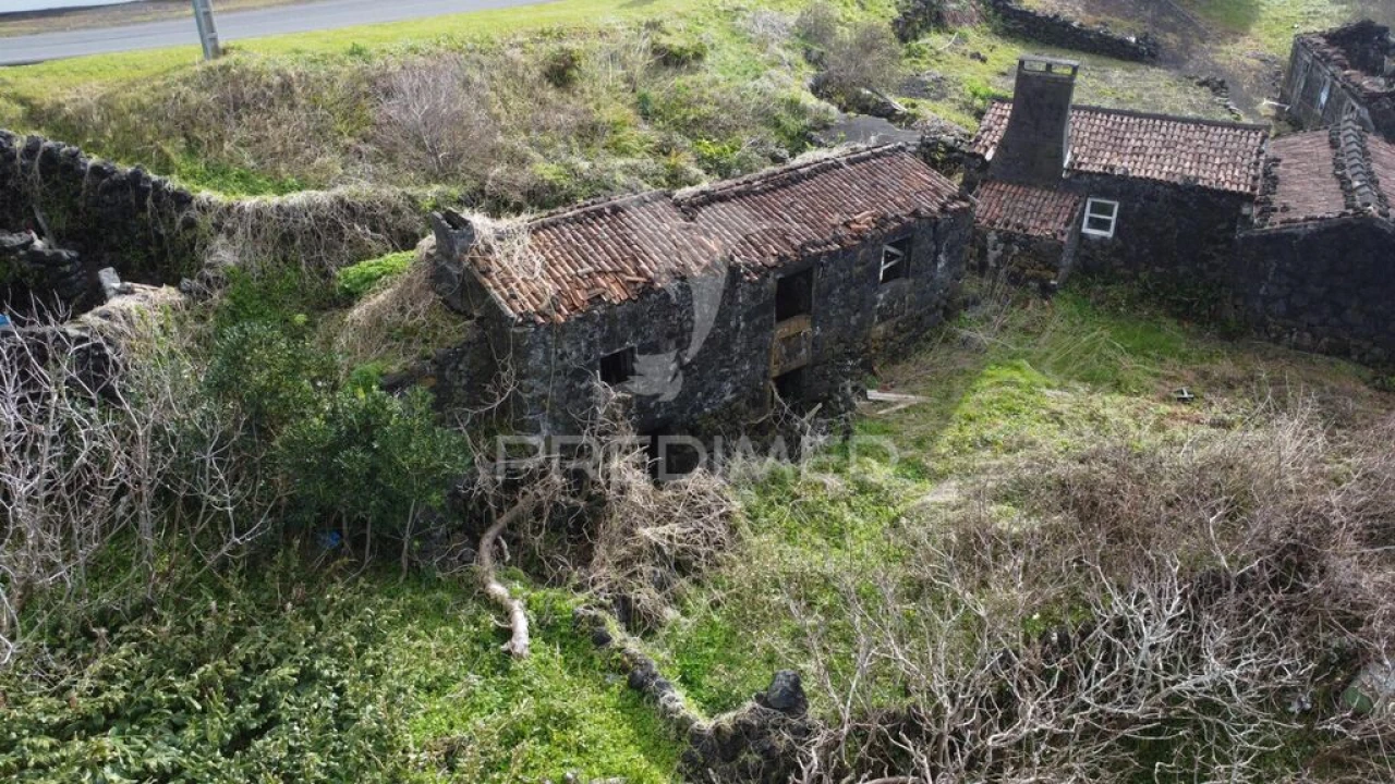 Quinta T2 para Venda em São Caetano Foto 2