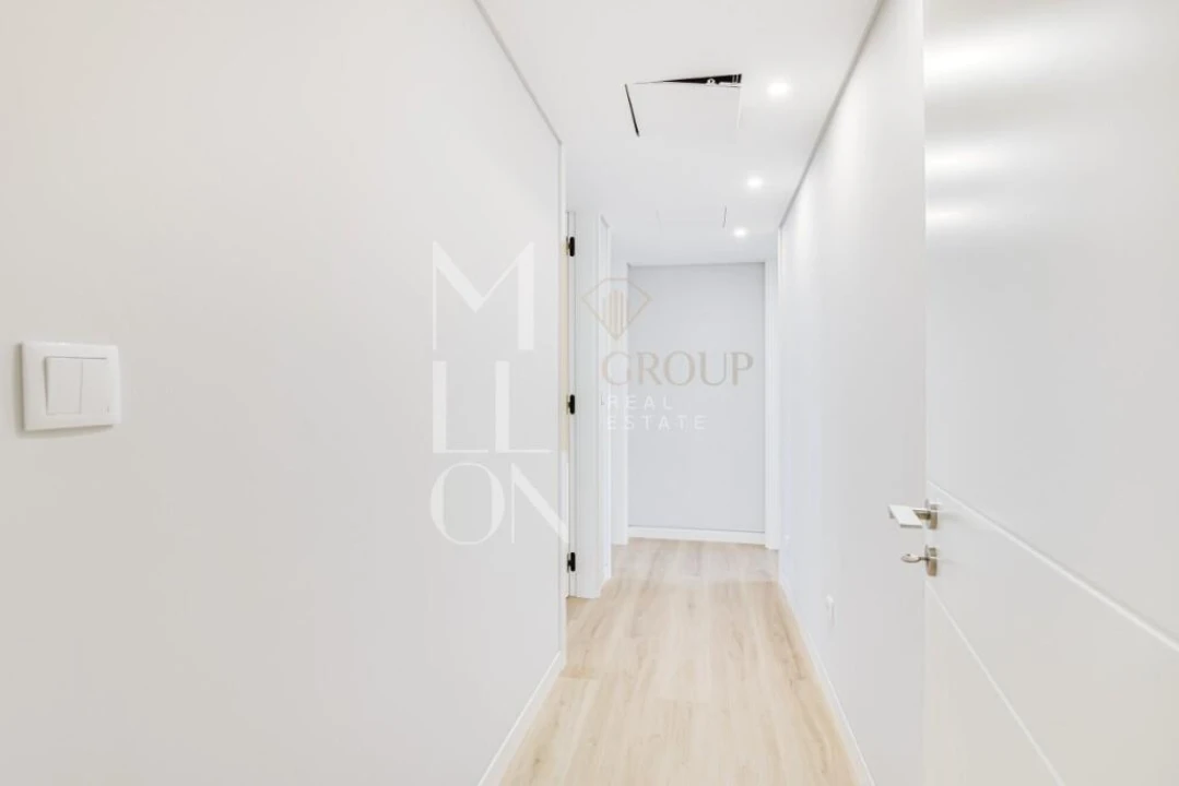 Apartamento T3 para Venda em Carcavelos e Parede Foto 18