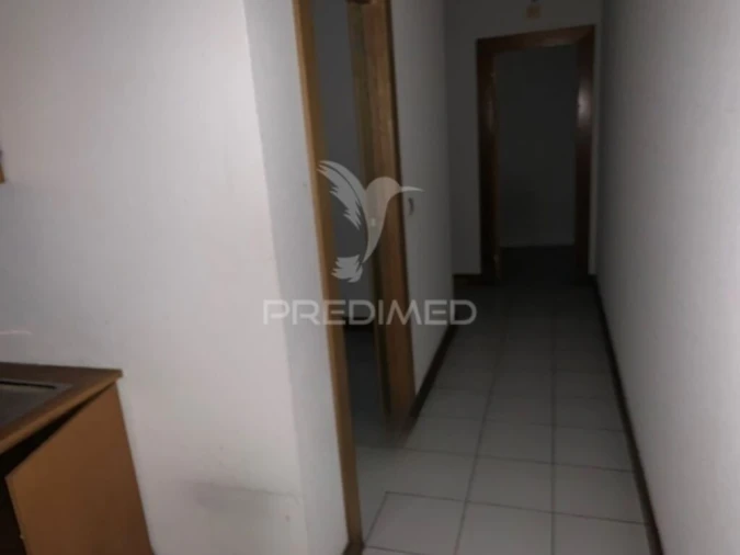 Loja para Venda em Santa Maria de Lamas Foto 8