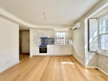 Apartamento para Venda em Aldoar, Foz do Douro e Nevogilde