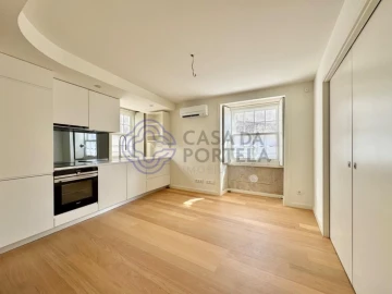 Apartamento para Venda em Aldoar, Foz do Douro e Nevogilde