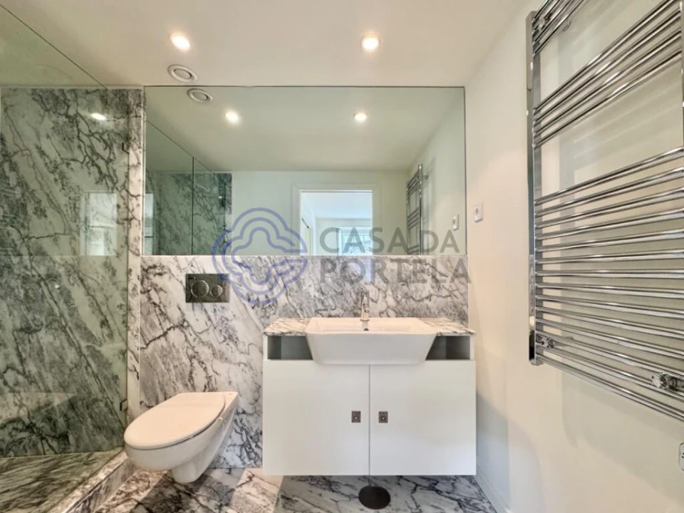 Apartamento para Venda em Aldoar, Foz do Douro e Nevogilde Foto 6