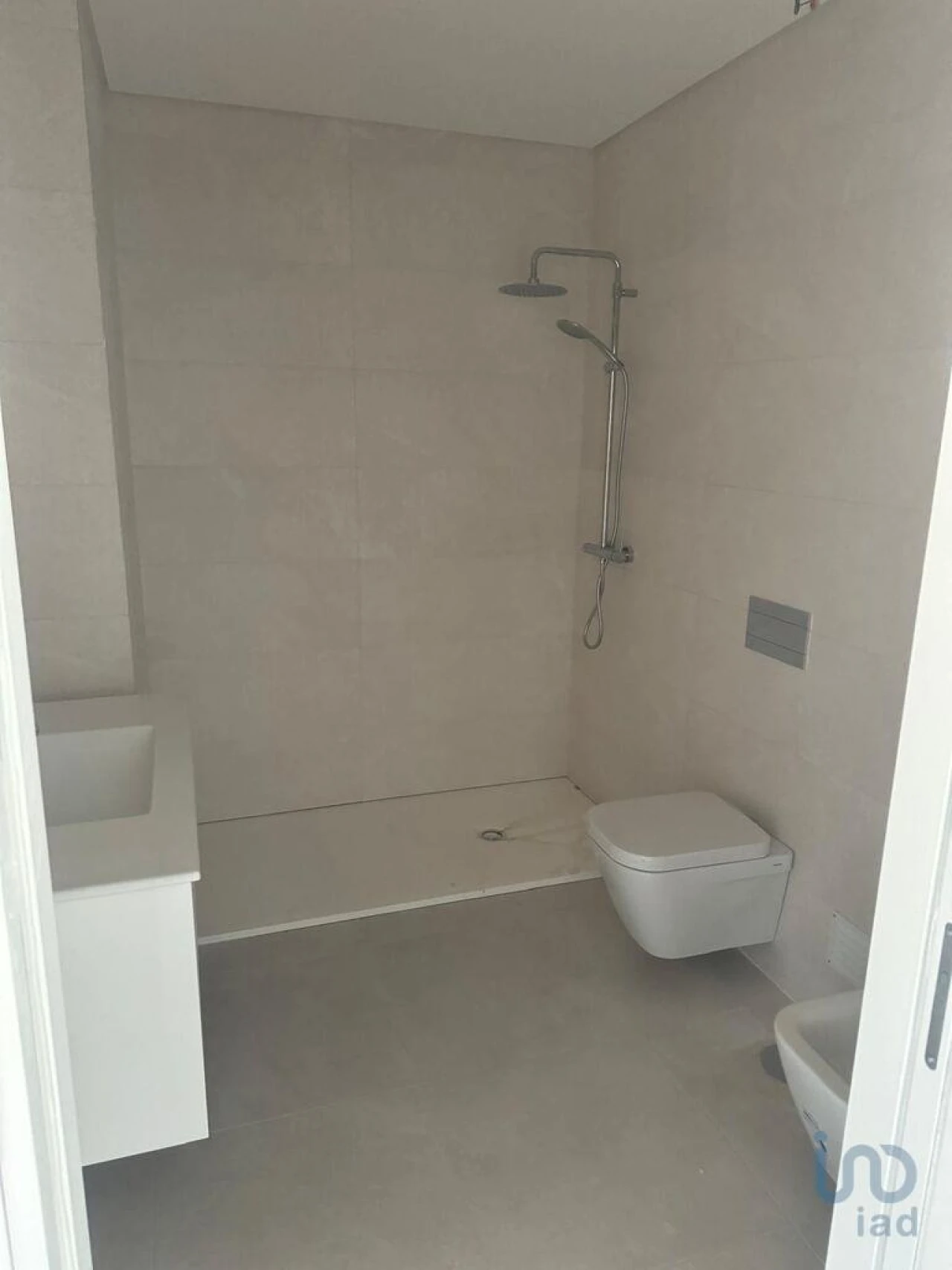 Apartamento T2 para Venda em Currelos, Papízios e Sobral Foto 4