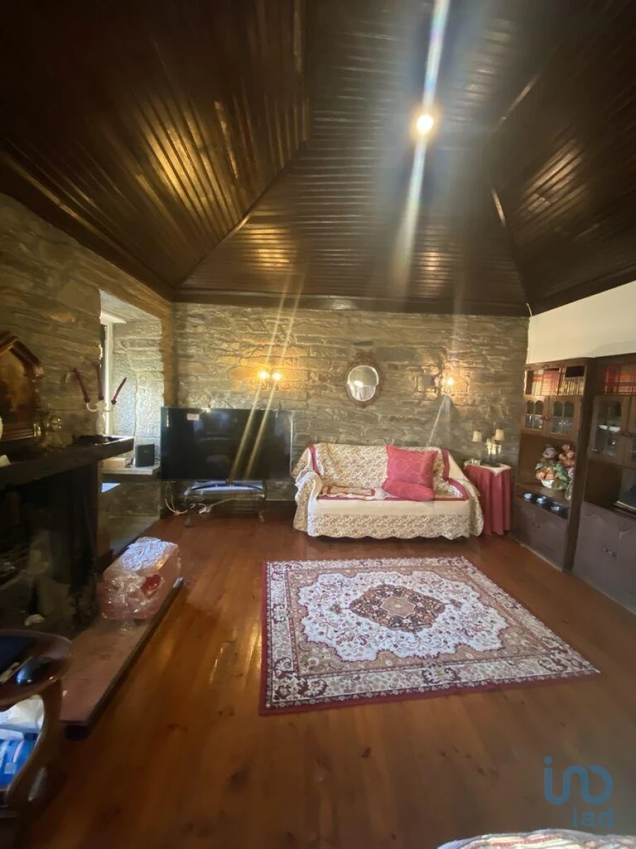 Moradia T3 para Venda em Fontelas Foto 14