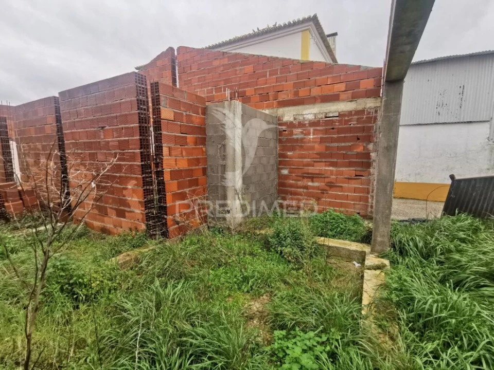 Moradia T2 para Venda em Golegã Foto 11