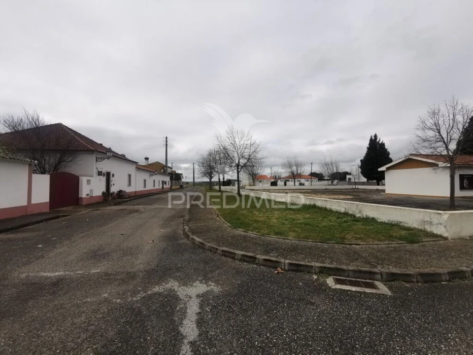 Moradia T2 para Venda em Golegã Foto 1