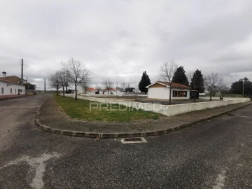 Moradia T2 para Venda em Golegã