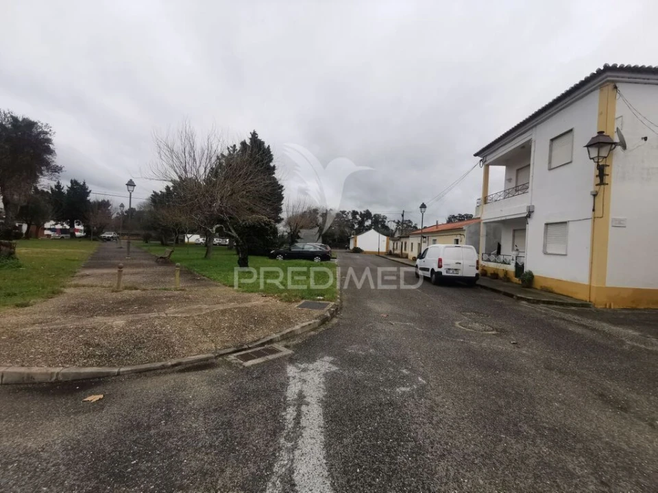 Moradia T2 para Venda em Golegã Foto 3