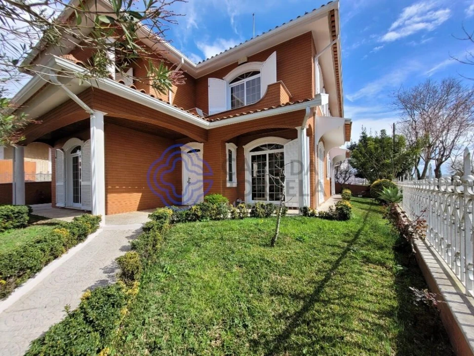 Moradia T4 para Venda em Santa Joana Foto 31