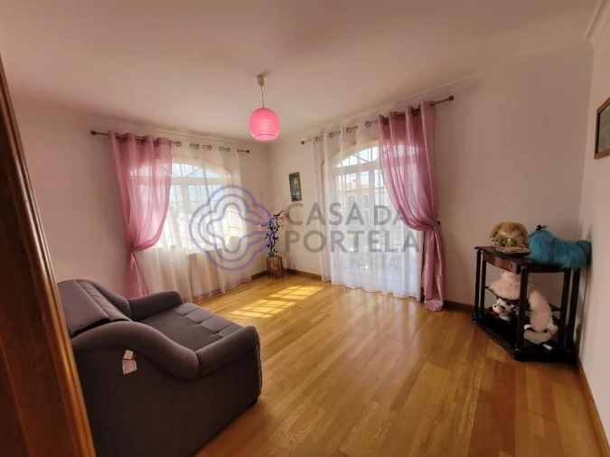 Moradia T4 para Venda em Santa Joana Foto 10