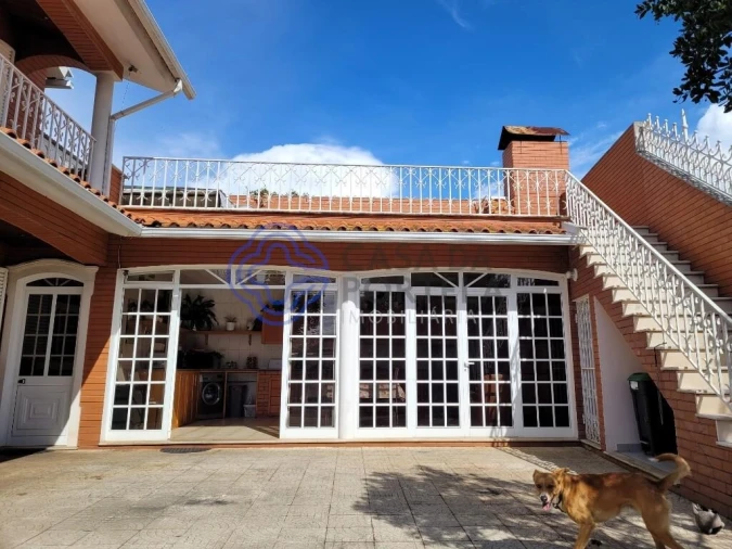 Moradia T4 para Venda em Santa Joana Foto 34