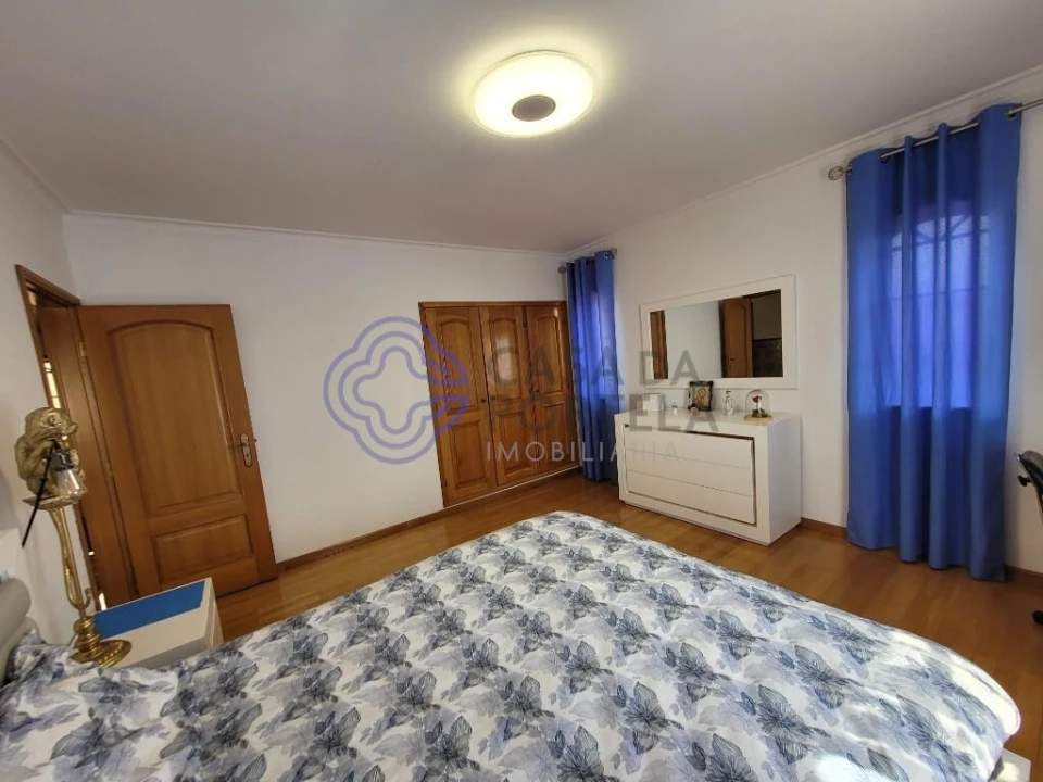 Moradia T4 para Venda em Santa Joana Foto 7