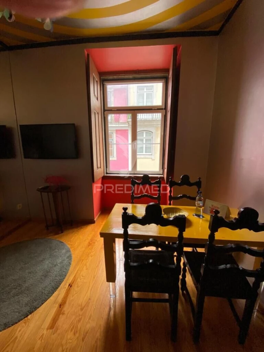 Apartamento T2 para Venda em Santa Maria Maior Foto 2